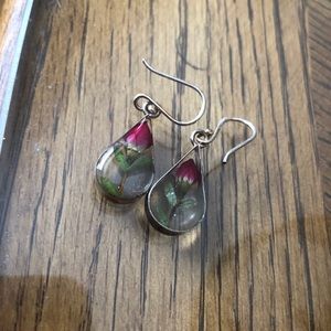 Preserved roses earrings